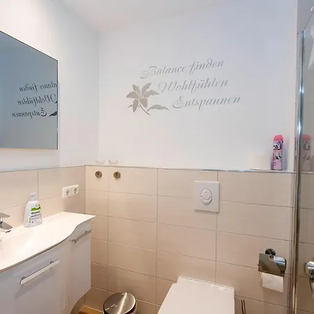 Studio Apartment Am Historischen Matthiasturm Neef Экстерьер фото