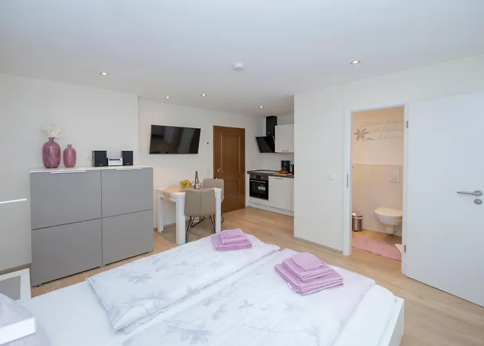 Studio Apartment Am Historischen Matthiasturm